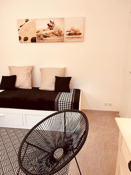 Studio Jardin Privatif 300M De La Plage Сент-Максим Экстерьер фото